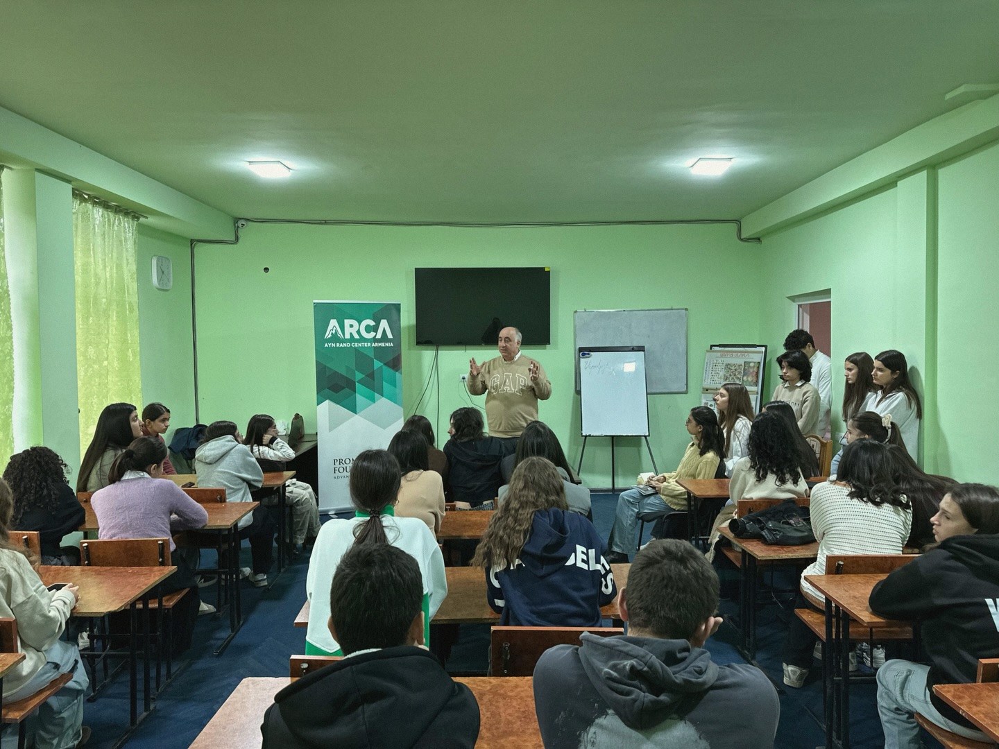 588991051_18027729626770173_1899875811351663038_n